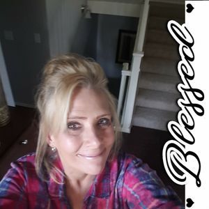 Meet your Posher, Connie